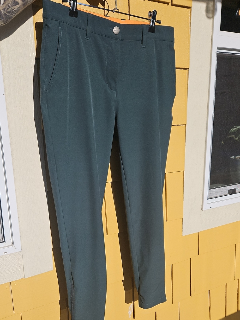 Macade Joggers
Four-Way Stretch Jogger - Moss Green